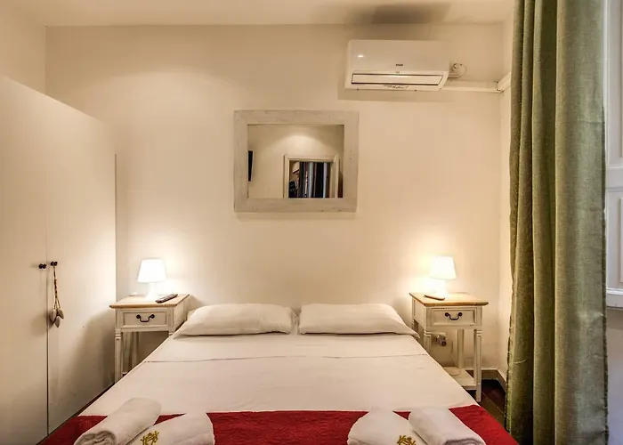 O La Civetta Di Trastevere Konukevi 4*