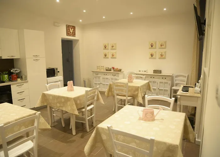 Konukevi O La Civetta Di Trastevere 4*