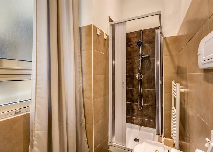 O La Civetta Di Trastevere Konukevi 4*
